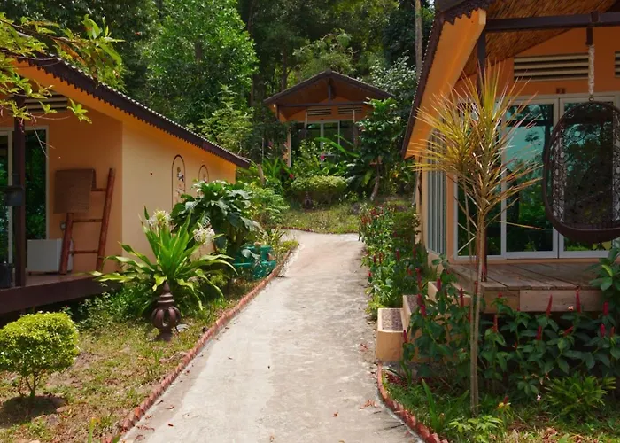 Samloem Laguna Resort