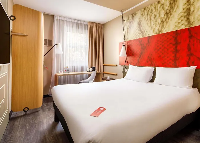 Ibis Greenwich