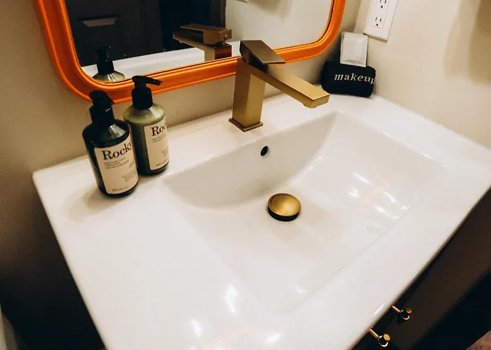 In Luxury hotels Creekside Villa