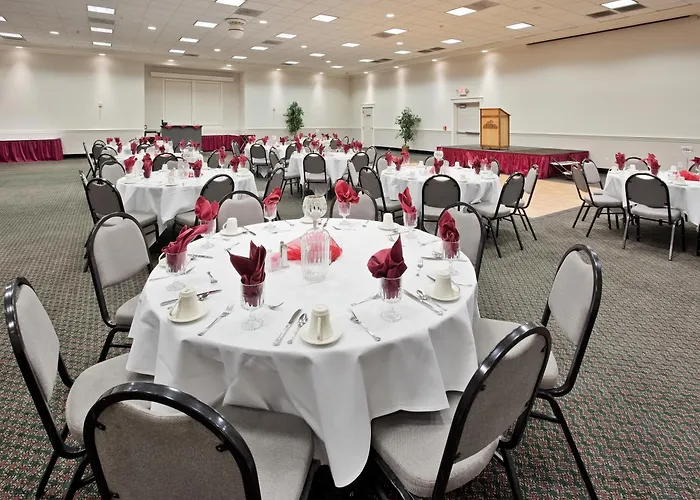 Family Friendly Hotels Holiday Inn Redding By Ihg