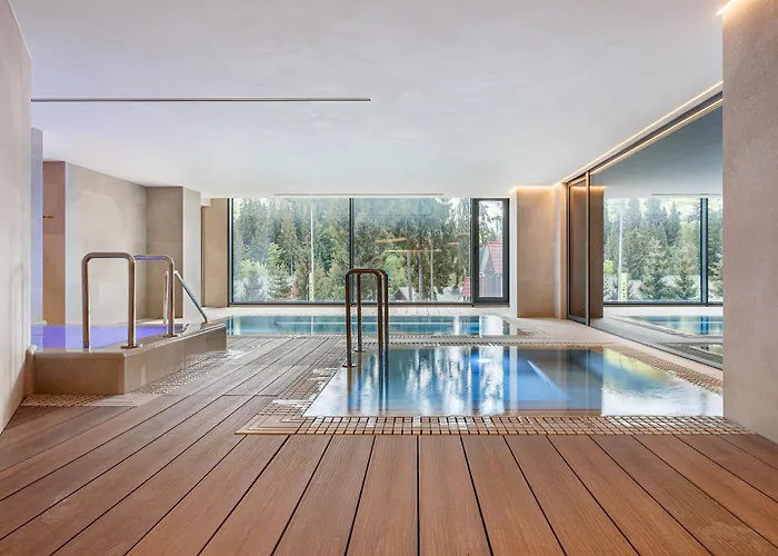 Tavel Hotel&SPA