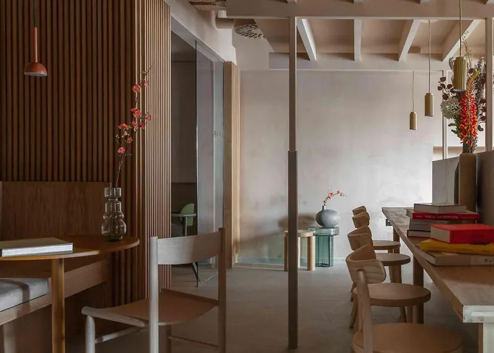 Buckle Street Studios by Locke, Aldgate