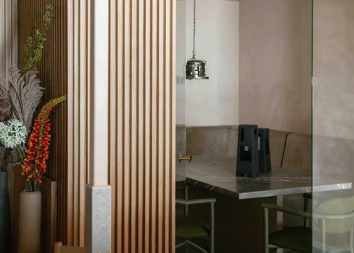Buckle Street Studios by Locke, Aldgate