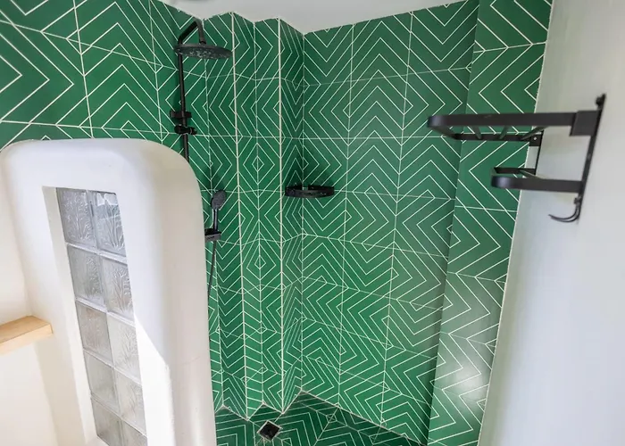 Happiness Hostel Boracay