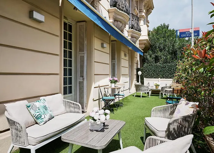 In Luxury hotels Nice Excelsior Centre Ville By Happyculture