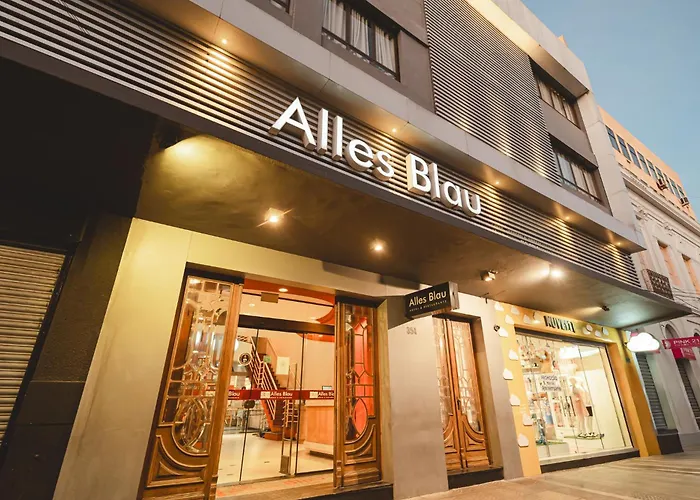 Alles Blau