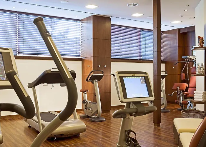 Сity center hotels Pullman Cologne