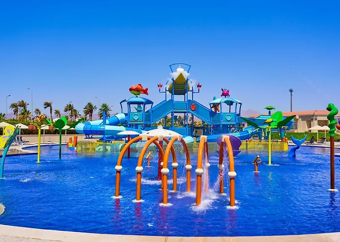 Сity center hotels Pickalbatros Golf Beach