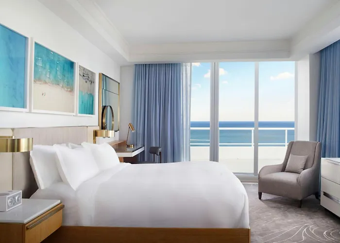 Ritz-Carlton,