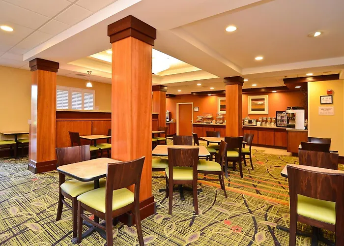 Fairfield Inn & Suites Cherokee