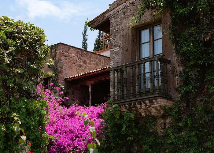 Hacienda Las Amantes