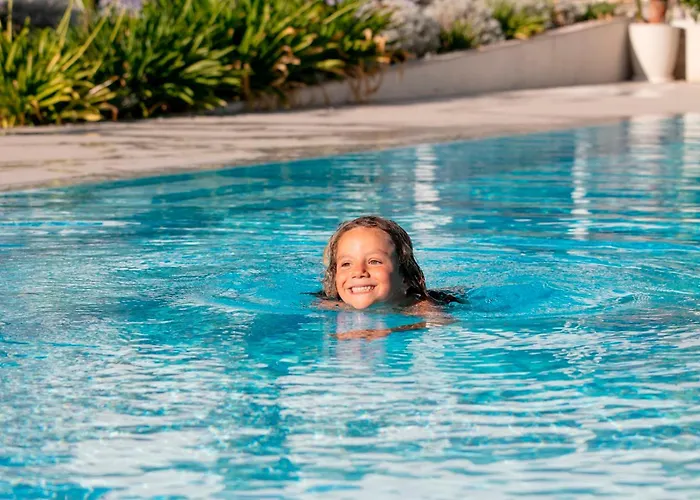 Hotel Con Piscina Stellaris Apartrooms