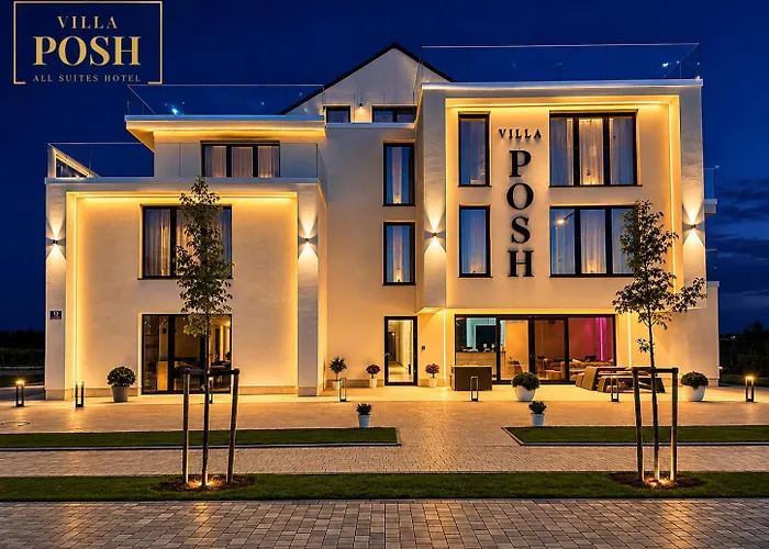 Villa Posh All Suites & Spa