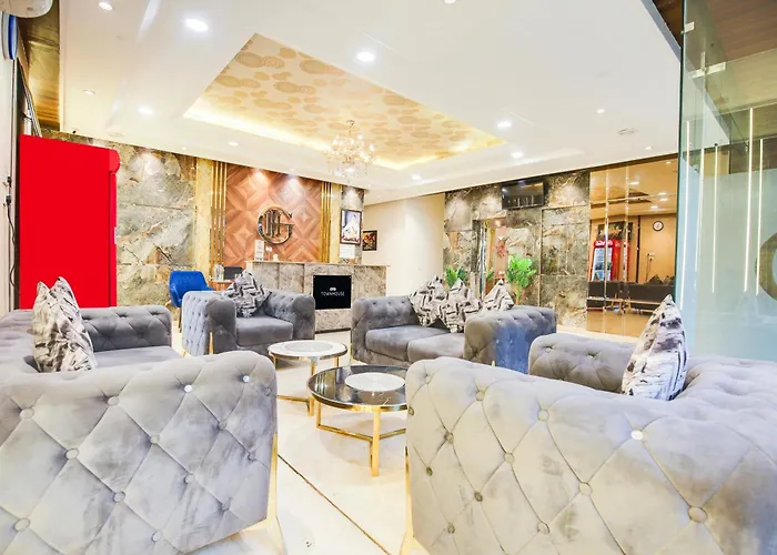 Cheap hotels Townhouse Grand Fortune