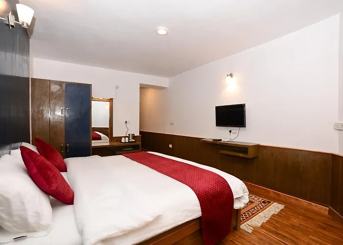 Hotel Karakoram