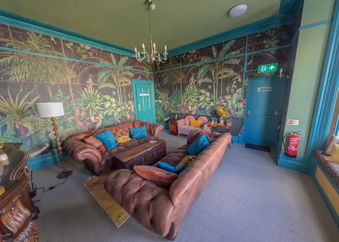 Sheldon B&B - Free Private Parking