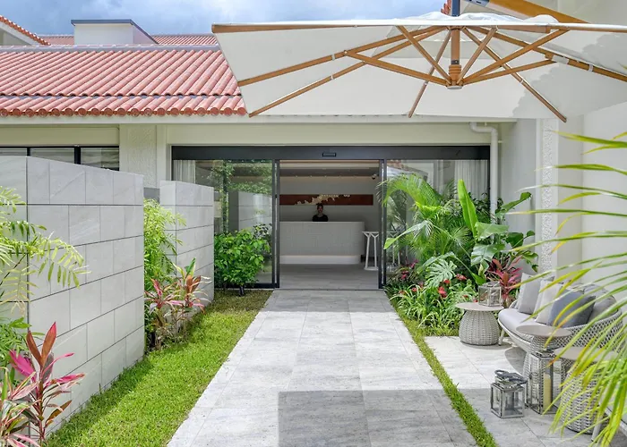 Fusaki Beach Resort Hotel & Villas