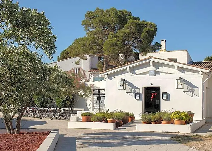 Mas De La Fouque - Hotel & Spa