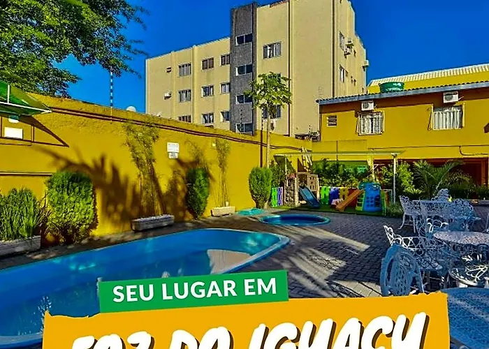 Hotel E Pousada Caroline