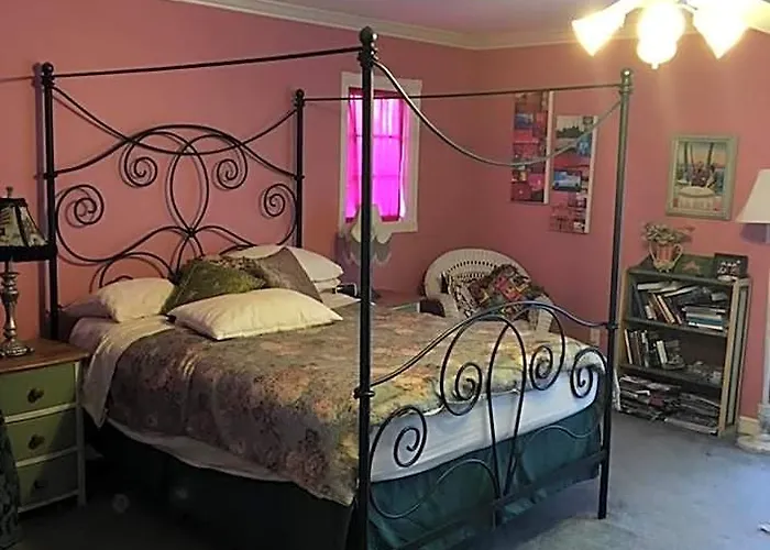 Elaine'S Hollywood Bed & Breakfast