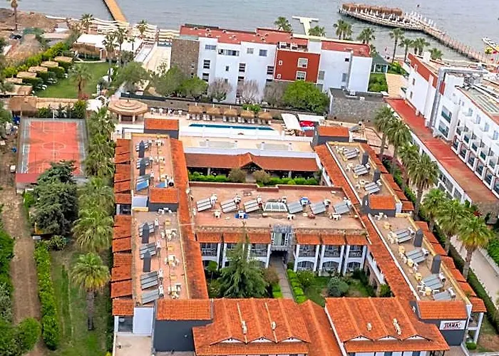 Family resorts Tiana Beach Resort