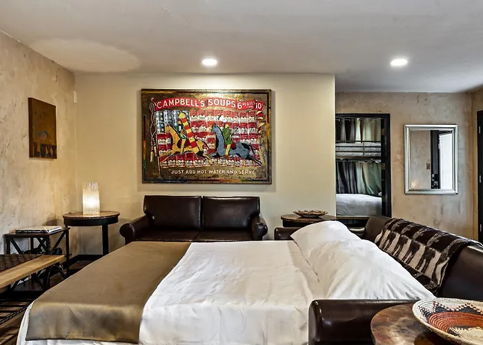 Luxx Taos Motor Lodge