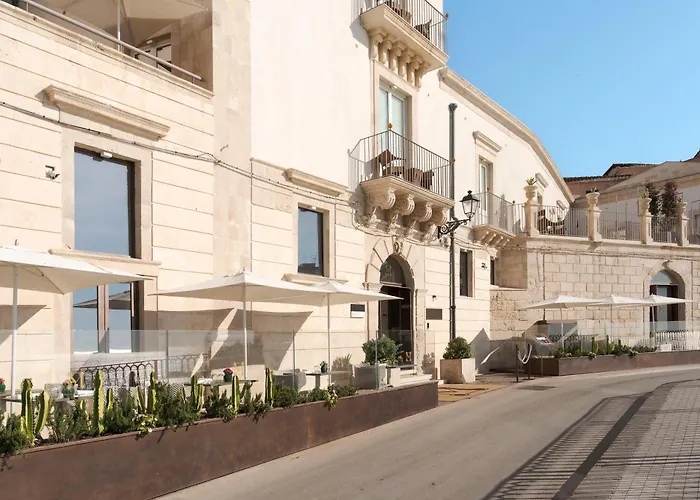 Maniace Boutique Ortigia | UNA Esperienze