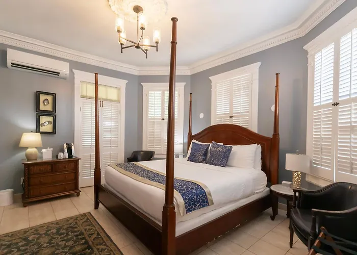 Southernmost House Hotel (Adults Only)