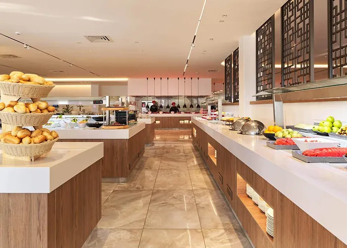 St George Beach Hotel & Spa Resort (Adults Only)