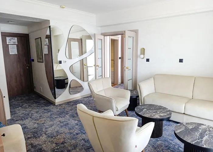 Hotel Bellevue - Metropol Lake Resort