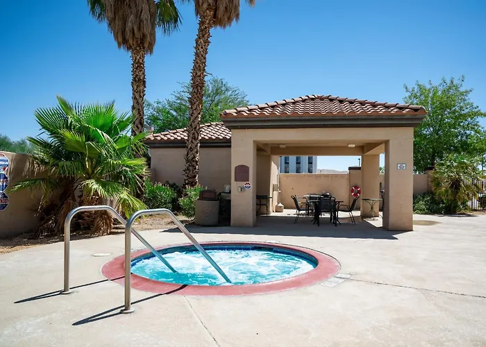 Holiday Inn Express & Suites Barstow By Ihg