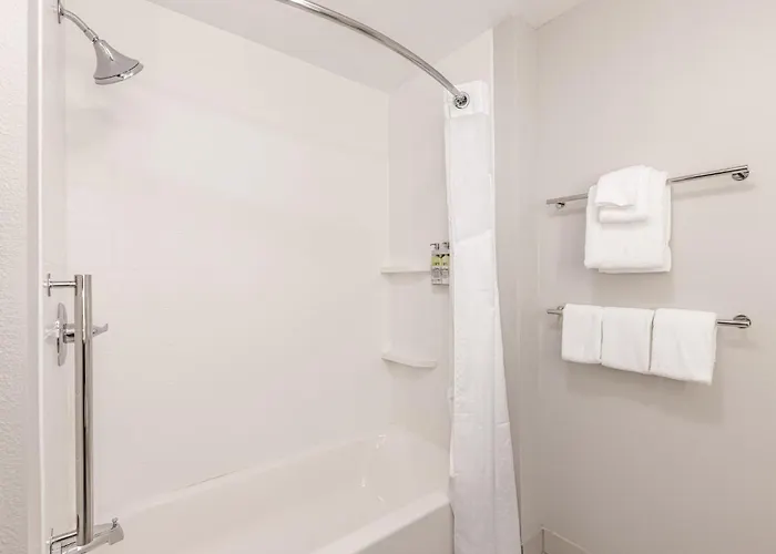 Holiday Inn Express & Suites - Rantoul By Ihg