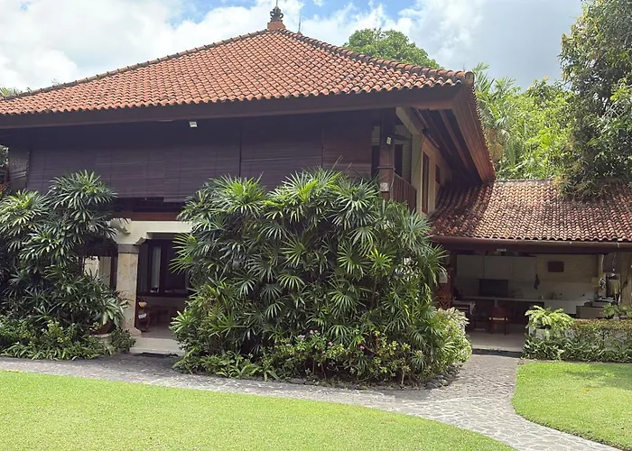 Raja Gardens