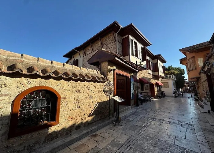  Belmondo Suites Old Town Antalya