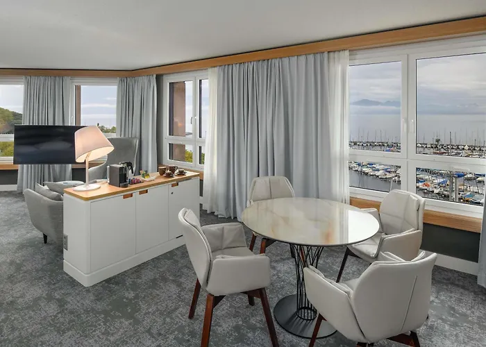 Romantic hotels Moevenpick Lausanne