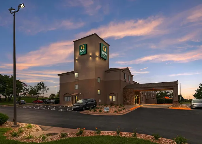 Quality Inn By Choice Hotels Kansas City International Airport