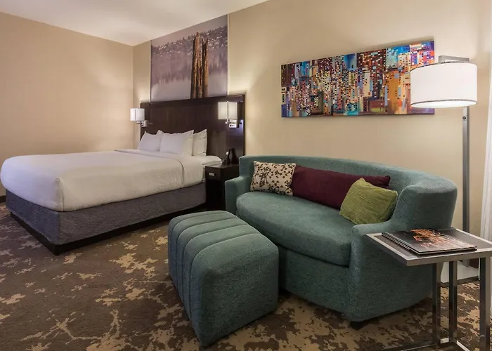 Beach Hotels Courtyard By Marriott Portland City Center