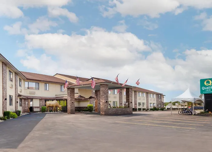 Quality Inn Saint Ignace I-75