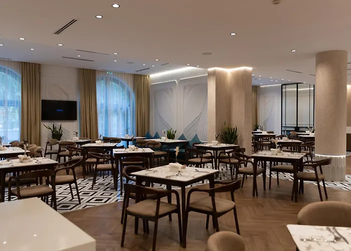 Rahat Palace Hotel