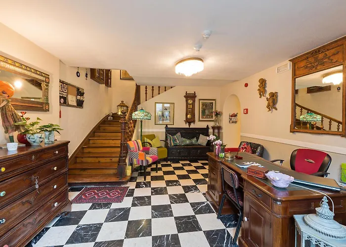Zenana Boutique Hotel