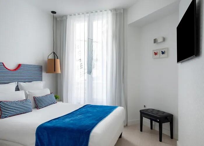 34B - Astotel