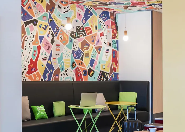  Ibis Styles Nantes Centre Gare