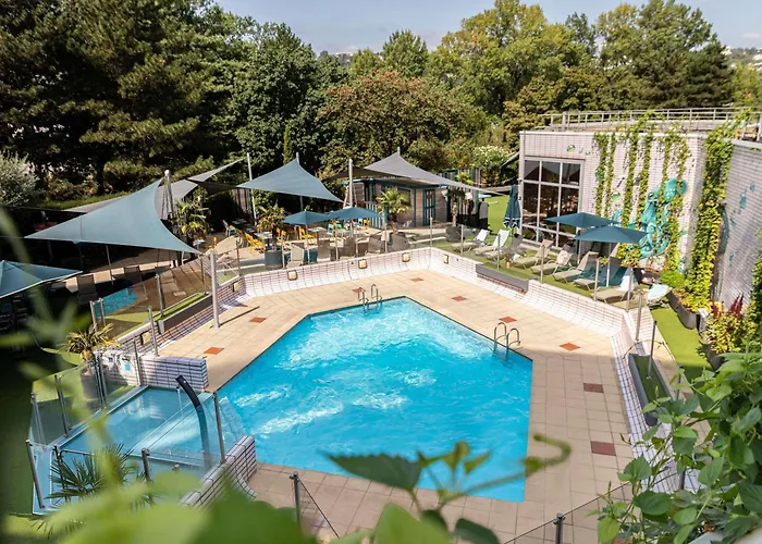 Hotels With Four Stars Novotel Lyon Gerland Musee Des Confluences