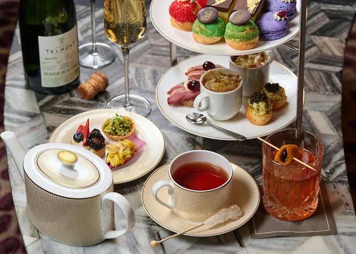 Ritz-Carlton,