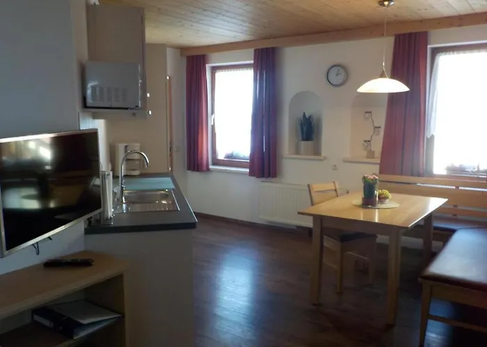 Haus Arnold - Und Ferienwohnungen