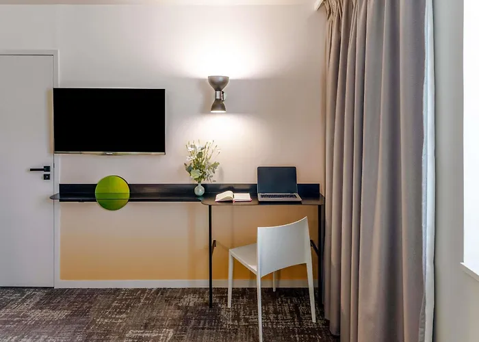 Ibis Styles Paris Meteor Avenue D'Italie