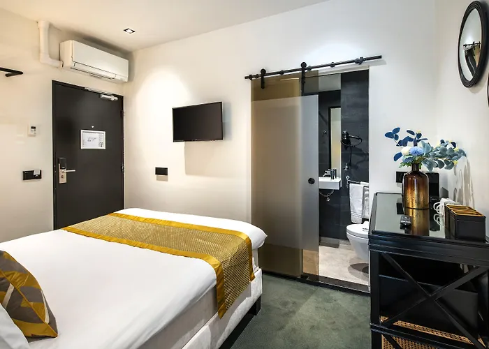 PH Hotel de Entree