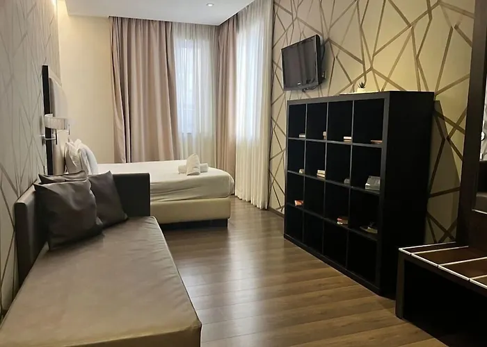 Catone District Hotel