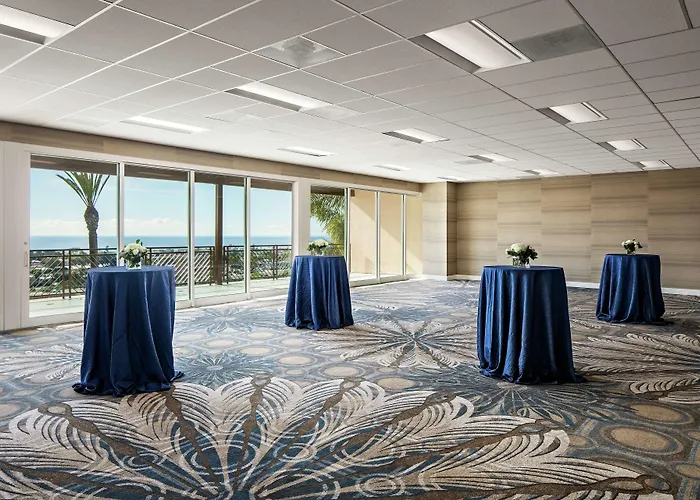 The Cassara Carlsbad, Tapestry Collection By Hilton