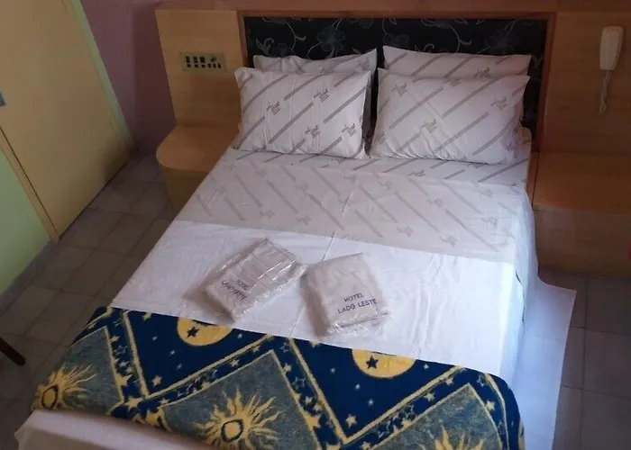 Hotel Lado Leste